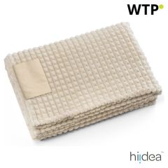 CELINE, Odeja iz recikliranega poliestra (100% rPET) z vdelanim detajlom za personalizacijo, bež, 99096-131