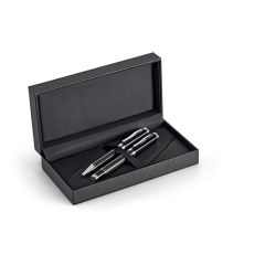 CHESS, Roller pen and ball pen set in metal and carbon fibre with twist mechanism, Black, 91835-103