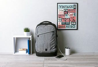 BACKPACKS
WITH EMBROIDERY