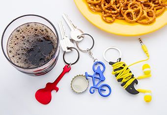 SCHLÜSSELRING
MIT GRAVUR